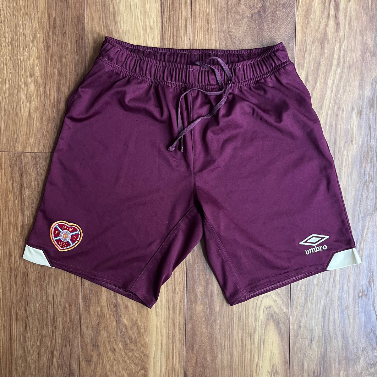 Umbro - Short d'ensemble avec taille en jacquard - Taupe Umbro - Short d'ensemble avec taille en jacquard - Taupe