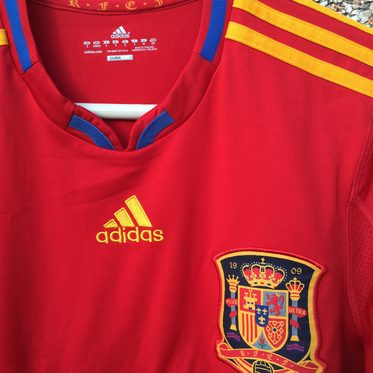 2009 10 SPAIN HOME FOOTBALL SHIRT Vintage Adidas S