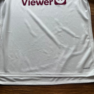2023-24 Manchester United third football (labels cut) - L