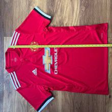 2017 18 Manchester United home football shirt (excellent) - M