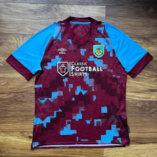 2022 23 Burnley home football shirt Umbro - XL