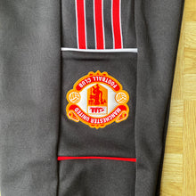 DEFECT upside crest Manchester United Joggers BNWT - S