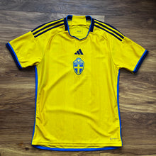2022 Sweden home football shirt Adidas - L