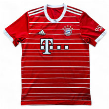 2022 23 Bayern Munich home football shirt Adidas (excellent) - M