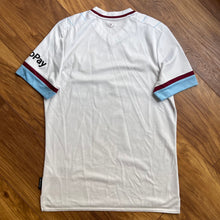 2021 22 Burnley away football shirt Umbro - M