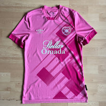 2023 24 Heart of Midlothian away football shirt Pink Umbro - S