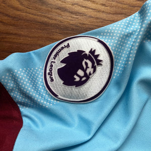 2018 19 Burnley home football shirt Puma - L