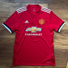 2017 18 Manchester United home football shirt (excellent) - M