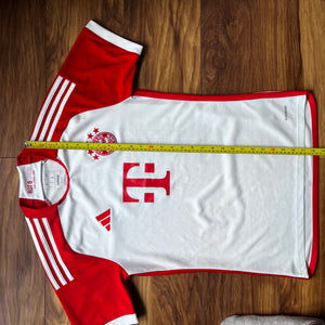 2023-24 Bayern Munich Home Football shirt Adidas - S