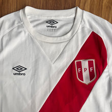 2014 15 Peru home football shirt Umbro - M