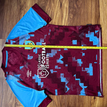 2022 23 Burnley home football shirt Umbro - XL