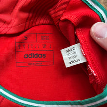 2022 23 Wales home football shirt Adidas (excellent) - S