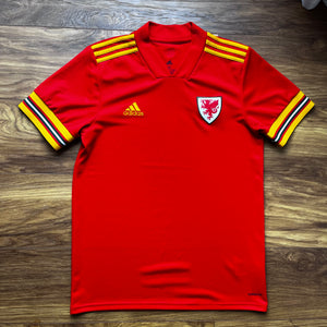 2020 21 Wales home football shirt Adidas (excellent) - M