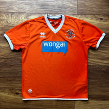 2013 15 Blackpool home Football Shirt Errea - S