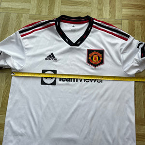 2022-23 Manchester United away football shirt #6 Martinez - L