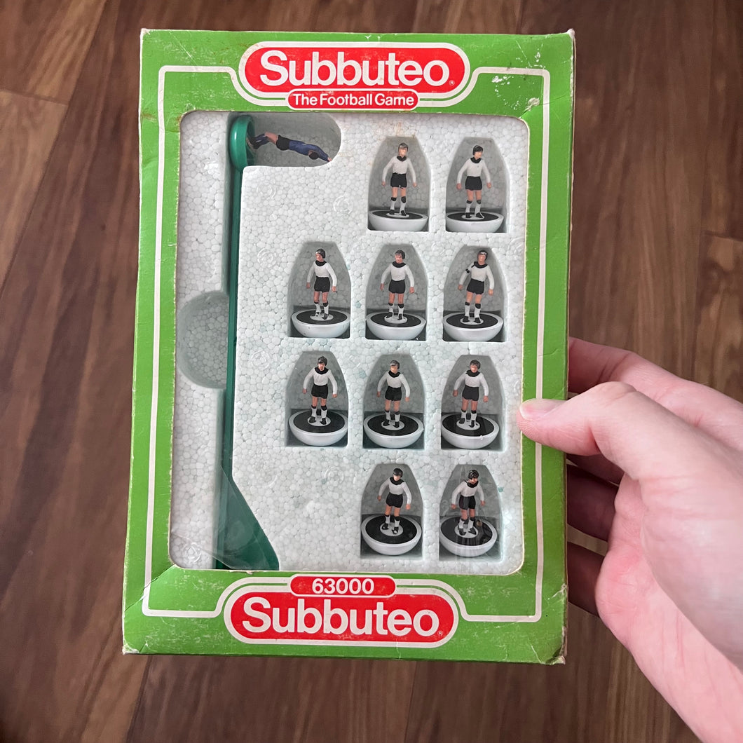 Subbuteo the football game Germany team with numbered shirts boxed 63000