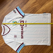 2021 22 Burnley away football shirt Umbro - M
