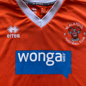 2013 15 Blackpool home Football Shirt - XL