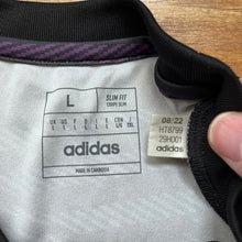 2022 23 Real Madrid pre-match football shirt Adidas (excellent) - L