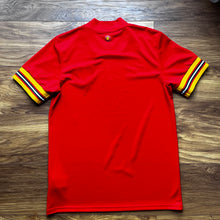 2020 21 Wales home football shirt Adidas (excellent) - M