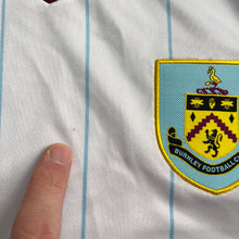 2021 22 Burnley away football shirt Umbro - M