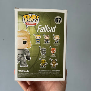 Funko Pop! Vinyl: Fallout - power armour (unmasked) female #67 boxed excellent