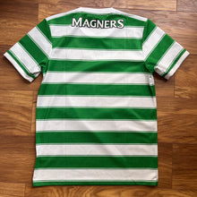 2021 22 Celtic home football shirt adidas (excellent) - M