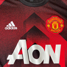 2017 18 Manchester United pre-match football shirt (excellent) - M