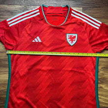 2022 23 Wales home football shirt Adidas (excellent) - M