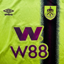 2023 24 Burnley away football shirt Umbro - M