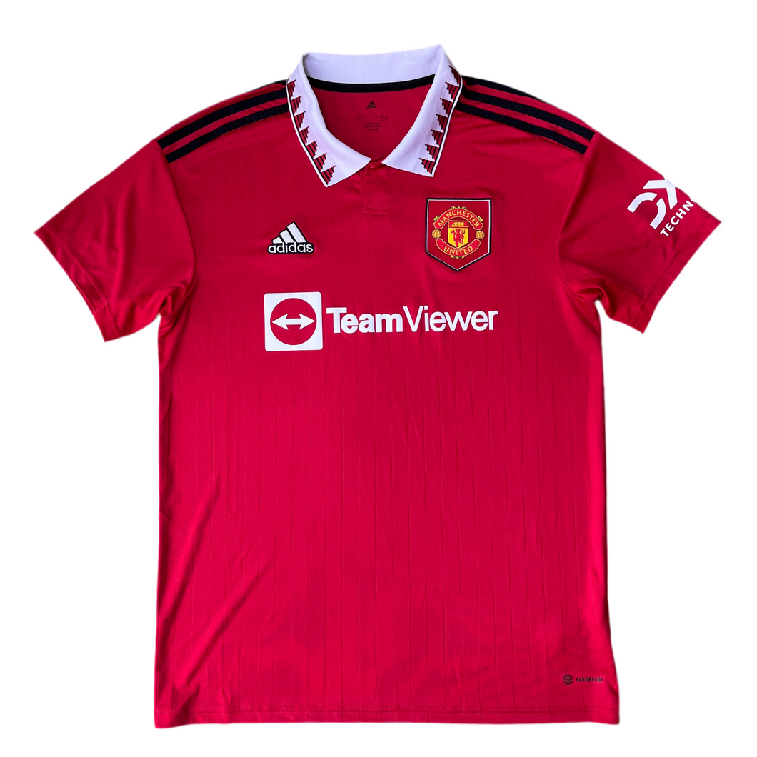 2022 23 Manchester United home football shirt adidas - L