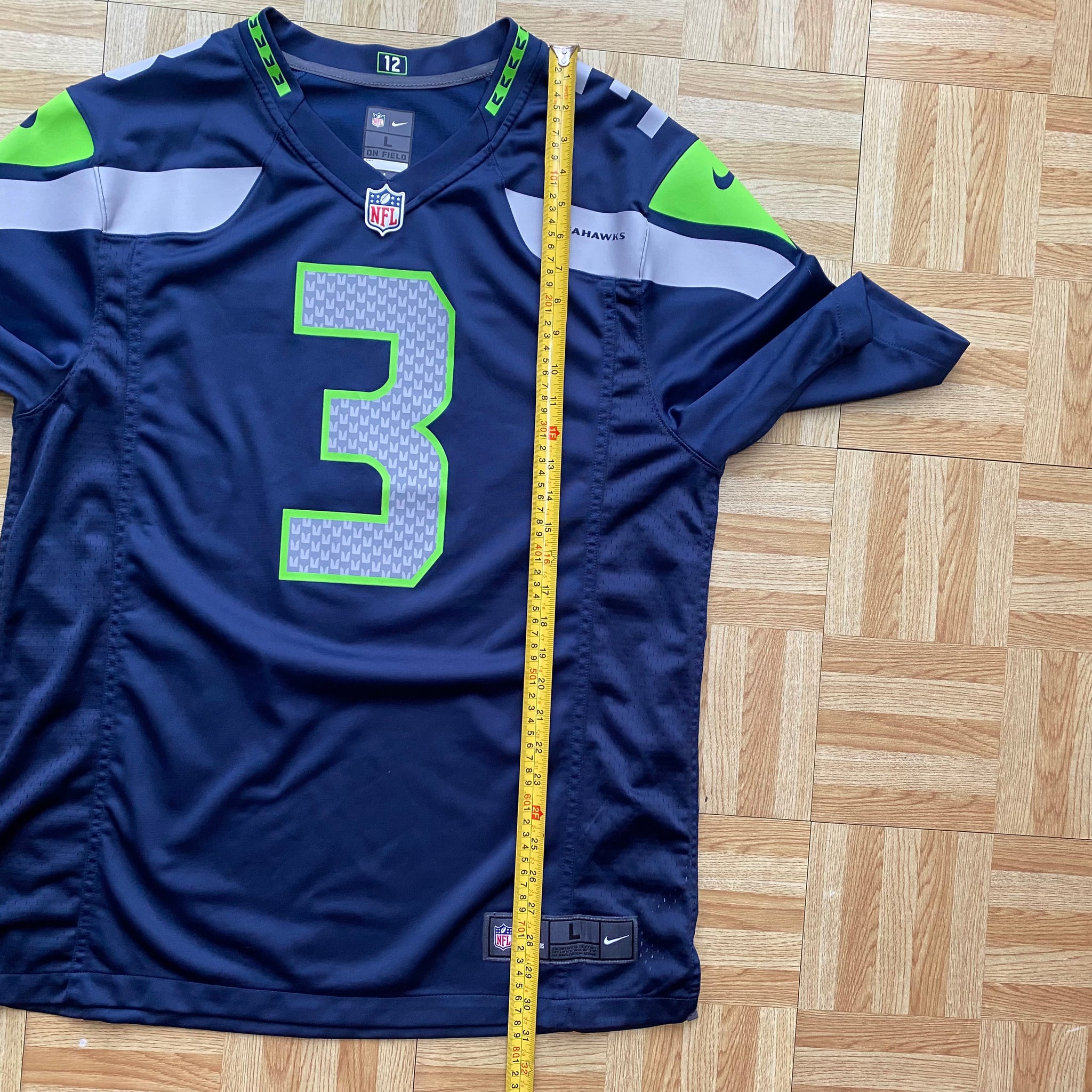 NFL Seattle Seahawks 3 Russell Wilson American Football Jersey L buysellfootballshirts