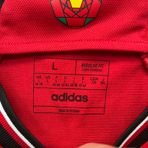 2023 24 Manchester United home football shirt Women’s - L (16-18)