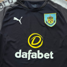 2017 18 Burnley training football shirt Puma - M