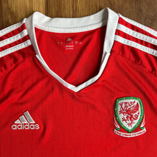 2016-17 Wales home football shirt adidas - L