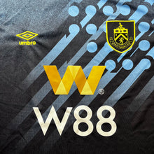 2023 24 Burnley third football shirt Umbro - XL