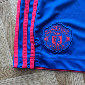 2021-22 Manchester United away football shorts - S