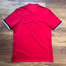 2017 18 Manchester United home football shirt (excellent) - M