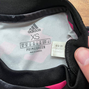 2021 22 Arsenal training football shirt Adidas - XS