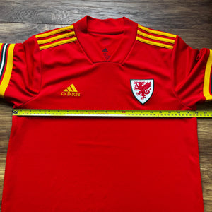 2020 21 Wales home football shirt Adidas (excellent) - M