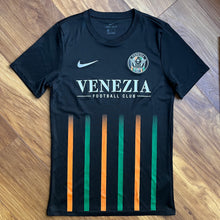 2018 19 Venezia home football shirt Nike - S