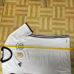 2015 16 Germany home football shirt (Poor/okay) - M