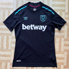 2017 18 West Ham away football shirt - M