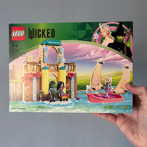 LEGO Wicked: Glinda, Elphaba & Nessarose at Shiz University (75681)
