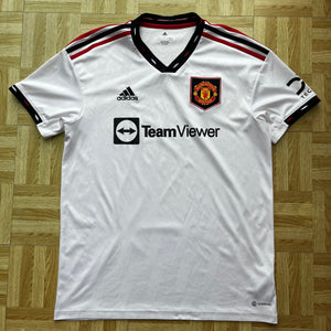 2022-23 Manchester United away football shirt #6 Martinez - L