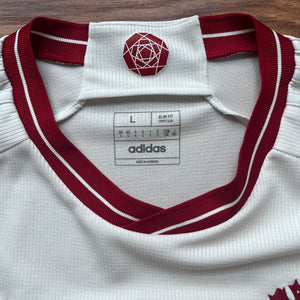 2023-24 Manchester United third football (labels cut) - L