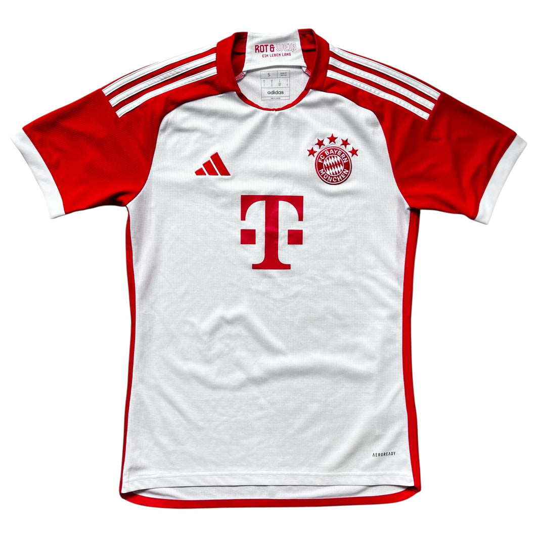 2023-24 Bayern Munich Home Football shirt Adidas - S