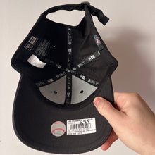 Los Angeles Dodgers New Era 9FORTY Cap – Blackout – interior and underside