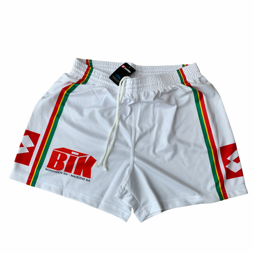 ZULTE WAREGEM HOME FOOTBALL SHORTS *BNWT* - XL Kids