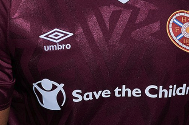 Heart Of Midlothian Home Maillot de foot 2019 - 2020. Sponsored by Save Heart Of Midlothian Home Maillot de foot 2019 - 2020. Sponsored by Save